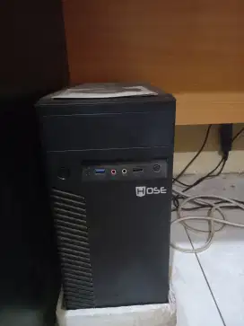 PC komputer AMD Ryzen 5 5600G with Radeon Graphics 3.90 GHz