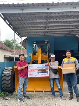 Jual Wheel Loader 1,2 Kubik Engine Yunnei 76 Kw Turbo Banyak Bonusnya