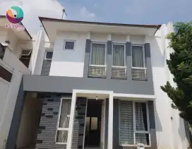Dijual cepat rumah cantik di perumahan Kota wisata Cibubur