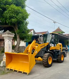 Jual Wheel Loader 1,2 Kubik Merek Sonking Type SK-100 Banyak Bonusnya