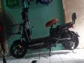 Mau jual sepedah 6 bulan