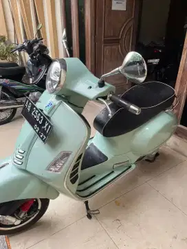 Vespa GTS 2022 awal abs Gbm