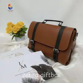 Tas Album Foto Variasi Gesper Hitam Bahan Kulit Sintetis Terbaru