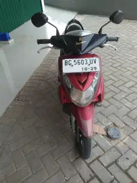 dijual motor mio merah marun