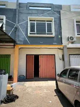 Dijual Ruko Puri Gunung Anyar Regency (2 lantai)