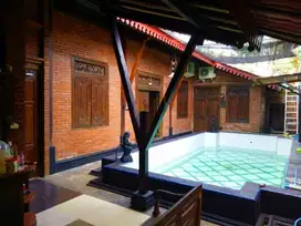 Rumah klasik Etnik Cupuwatu Kalasan jogja.PRIVATE POOL FULLY FURNISHE