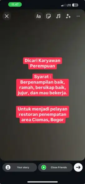 Pelayan restoran perempuan