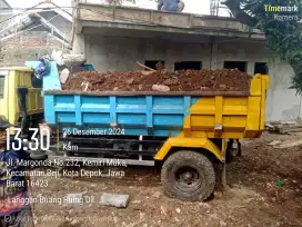 Jasa buang puing dan pengurugan