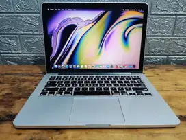 Macbook Pro 2015 MF840 Retina 13 inci Core i5 RAM 8GB SSD 256GB dent