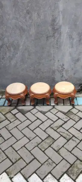 Borongan 3 kursi marmer