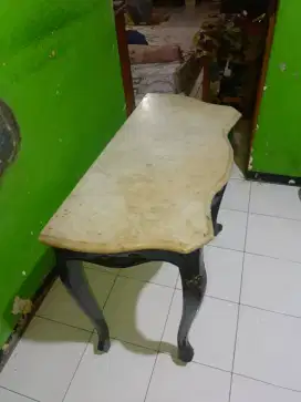 Meja Rias Marmer