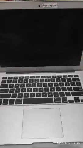 Jual macbook air 2017 8/256