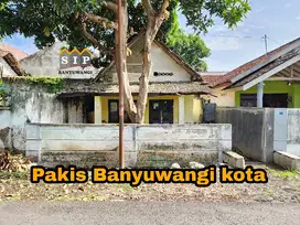 dijual tanah strategis 20 meter dari jalan S. parman Banyuwangi kota