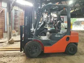 Jual Forklift Toyota 2.5ton Diesel Th.2016