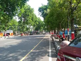 DISEWAKAN TANAH PINGGIR JALAN RAYA, DEPAN SWALAYAN LUWES PURWODADI