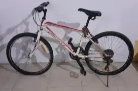 Dijual Mtb Wimcycle Roadcamp 26