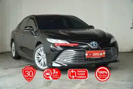 Toyota Camry hybrid 2019 at