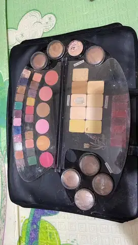 Makeup La tulipe pallete