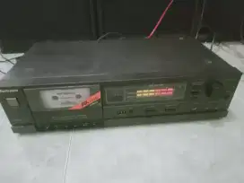 Stereo cassette deck tecnish rs-b105.