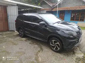 Rush TRD type tertinggi Seotember 2018, tangan pertama, km rendah