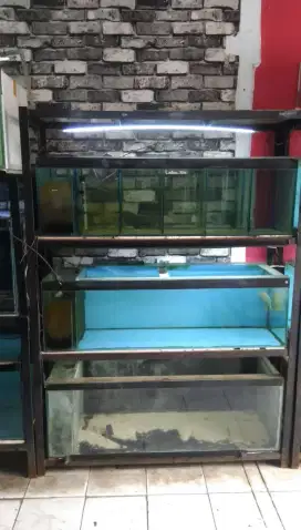 Dijual aquarium 120cm 3pcs dan rak besi nya