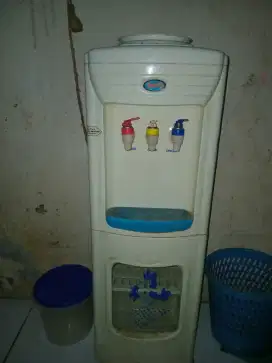 Dijual dispenser