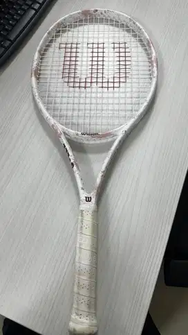 Raket tenis wilson