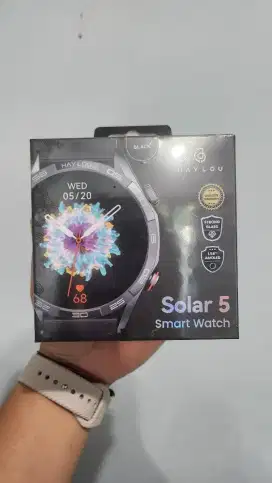 Haylou Solar  5 smartwatch