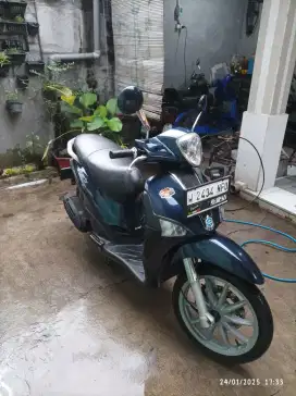 Vespa liberty 100, tahun 2013 barang masi bawaan.