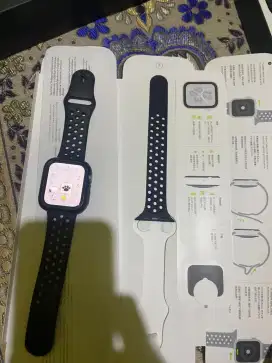 Apple watch gen 4 Nike series