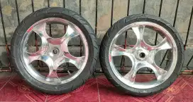 Velg vario 125 merk power