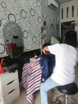 Salon khusus wanita