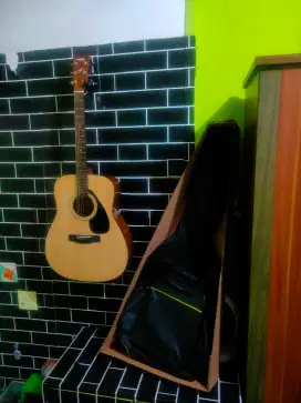 Gitar Akustik Yamaha F310 100% Original+Gigback+Senar 1set+Stand gitar