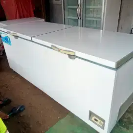 Di jual freezer