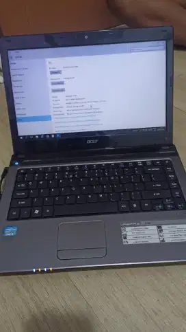 Laptop acer aspire 4750