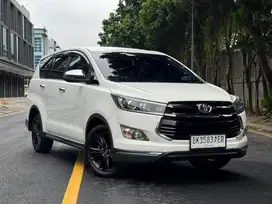 Toyota Kijang Innova Reborn Venturer Diesel A/T