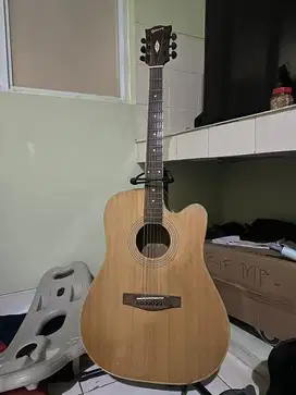 Gitar akustik murah