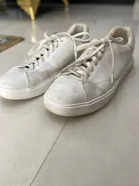 DIJUAL SEPATU ZARA