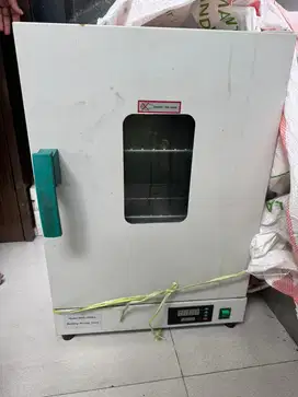 Moving out sale Oven laboratorium 30 liter
