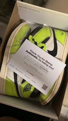 NIKE Air Jordan 1 High Visionaire