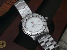 Tag heuer WK1211 profesional 2000 series quartz mint condition