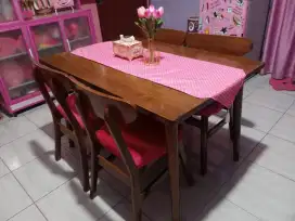 Meja kursi cafe dan resto