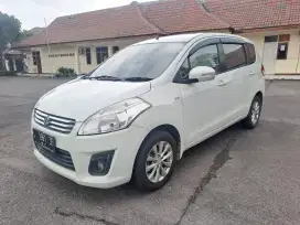 Suzuki Ertiga GX 1.4 AT matic 2015 putih