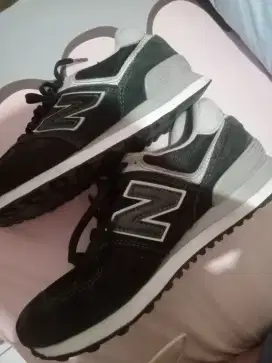 Sepatu NB 574 Size 38