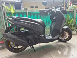 Yamaha LEXI 125