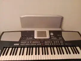 Piano Yamaha type korg pa500