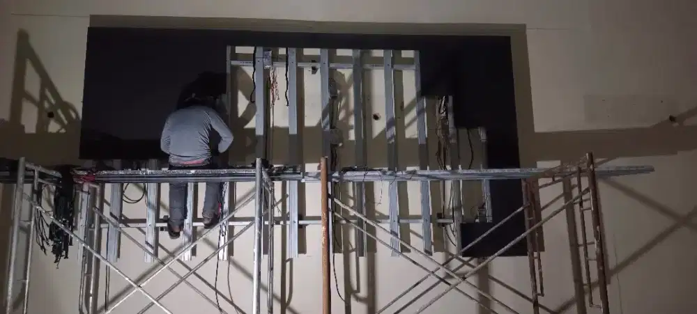 Videotron LED display