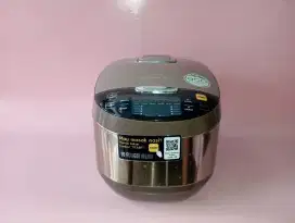 Yogma digital rice cooker 2L smc 7047