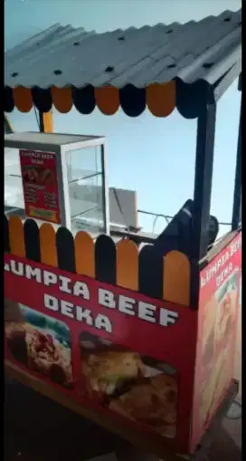 Gerobak lumpia beef