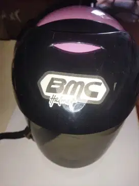 Helm BMC seken murah